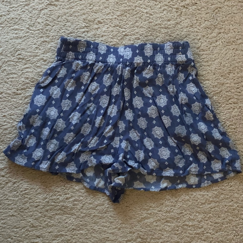 Flowy shorts